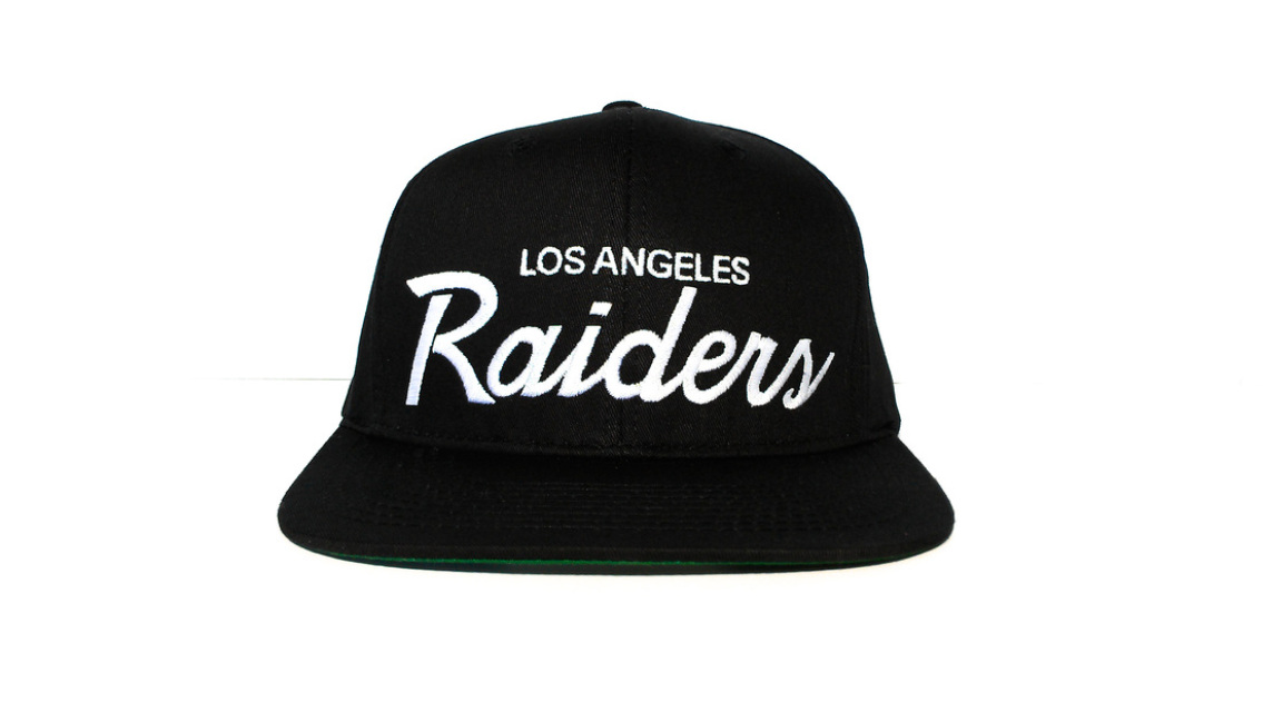 Los Angeles Raiders NFL Vintage Snapback (Green Under Brim) NEW